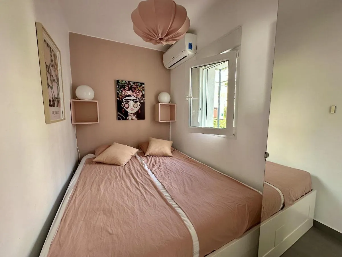 아파트 Las Palmas 8B Oasis Properties 네르하 스페인